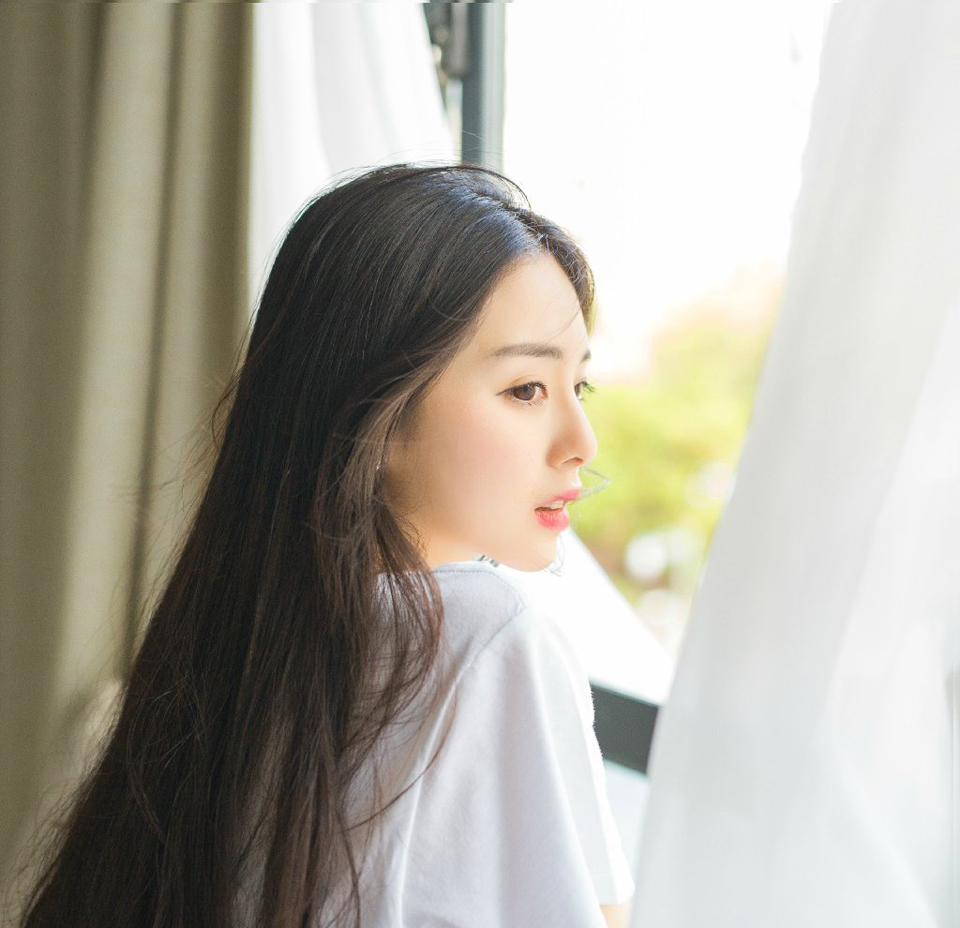 我可以笑着给你一个台阶下，也可以反手给你一个大嘴巴。